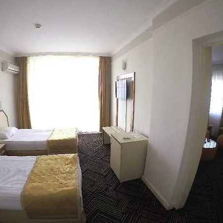 Orient Life Ξενοδοχείο 4*